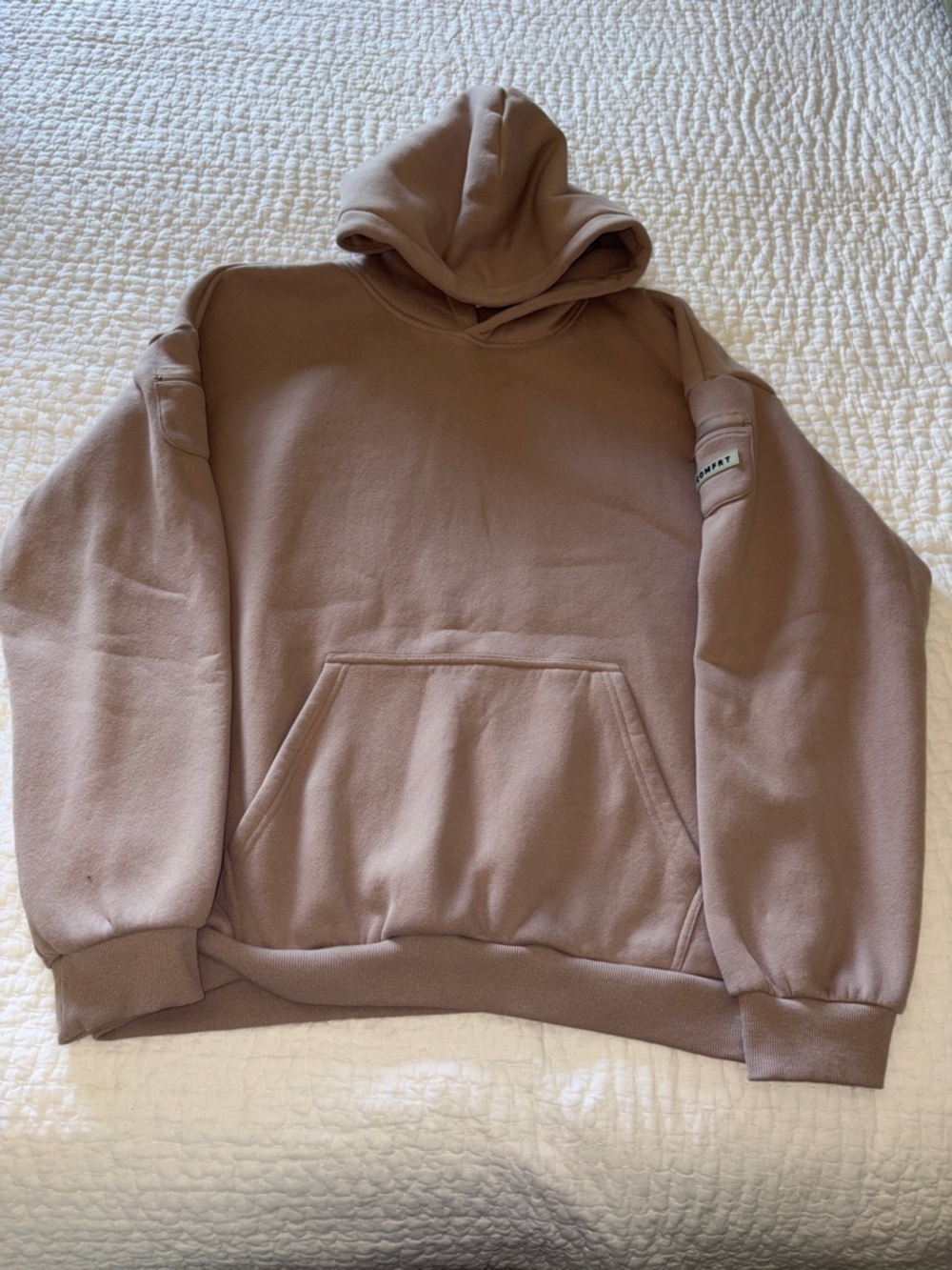 Comfrt Unisex Taupe Pullover Hoodie - Gently Loved 2XL